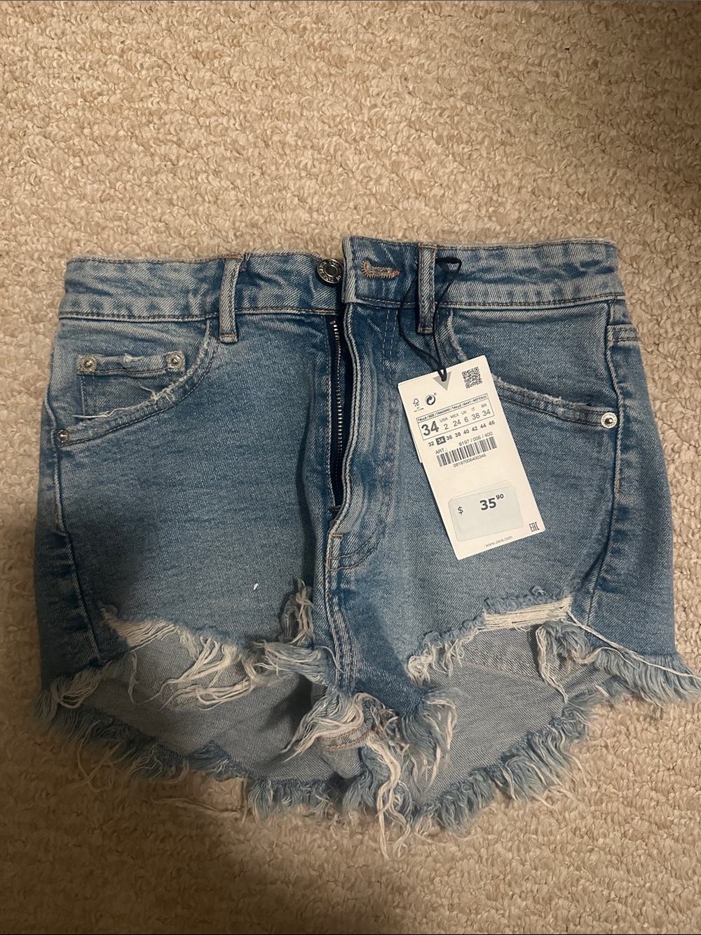 NWT Zara Denim Shorts (size: 2)